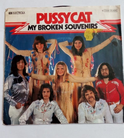 My Broken Souvenirs + Nothing To Hide